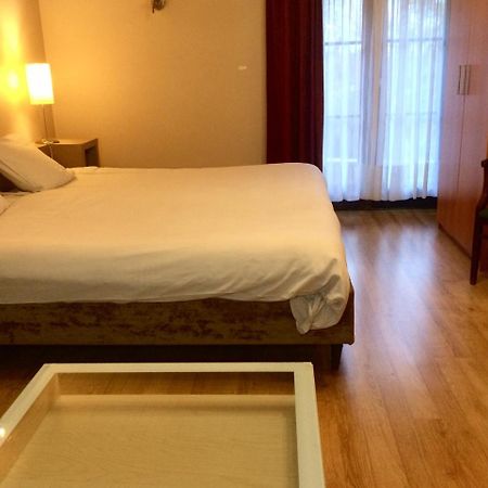 Hotel La Venerie Virton Eksteriør billede