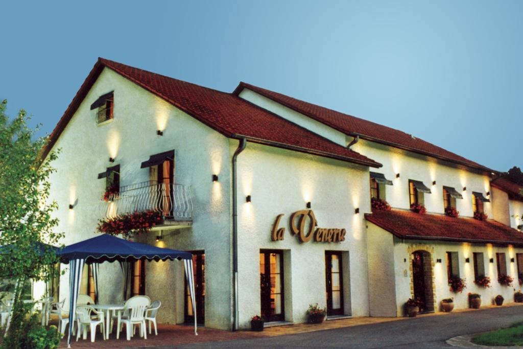 Hotel La Venerie Virton Eksteriør billede